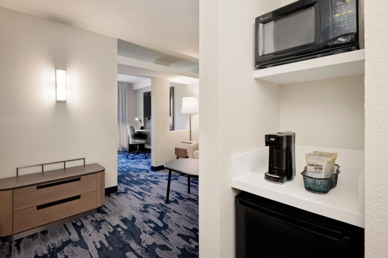 Fairfield Inn And Suites Wilson Exteriör bild