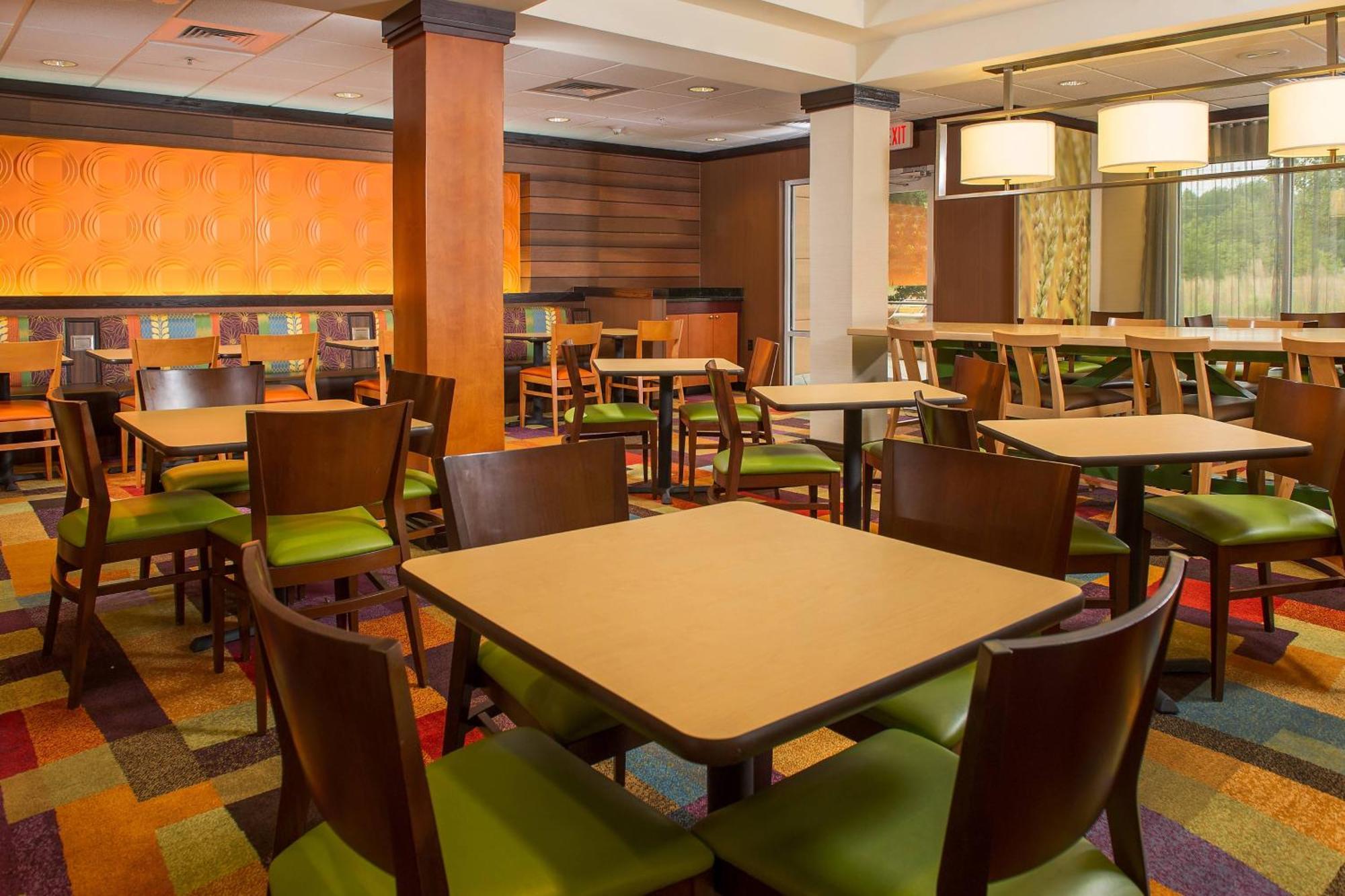 Fairfield Inn And Suites Wilson Exteriör bild